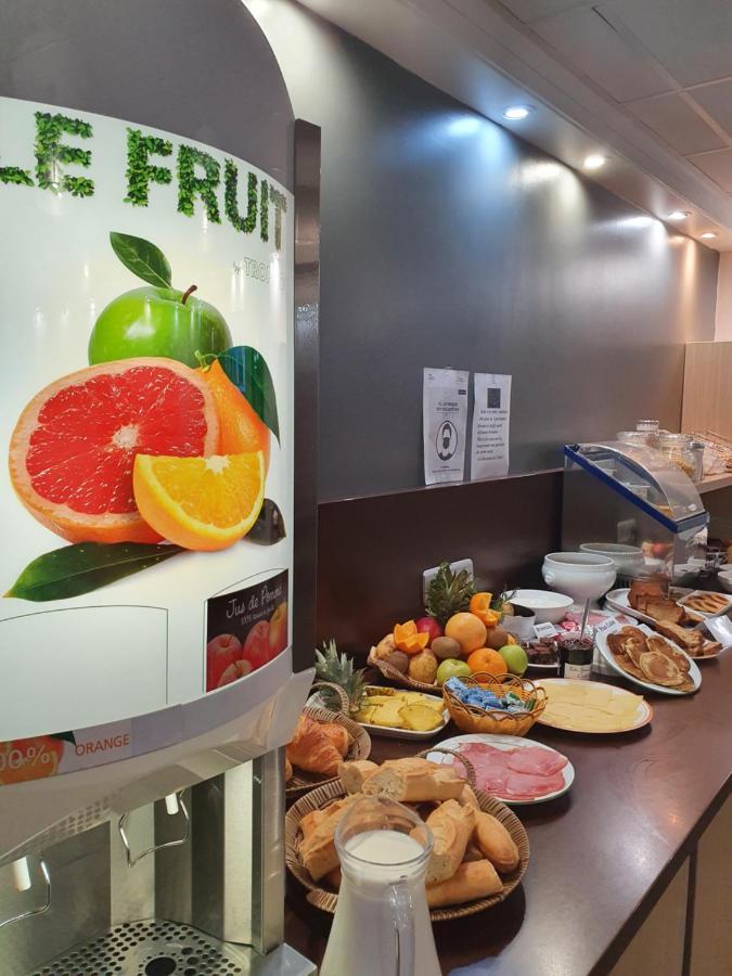 Contact Hotel Restaurant La Chaumiere Entre Orgeval Et Flins A13 Sortie 8 Les Mureaux Kültér fotó