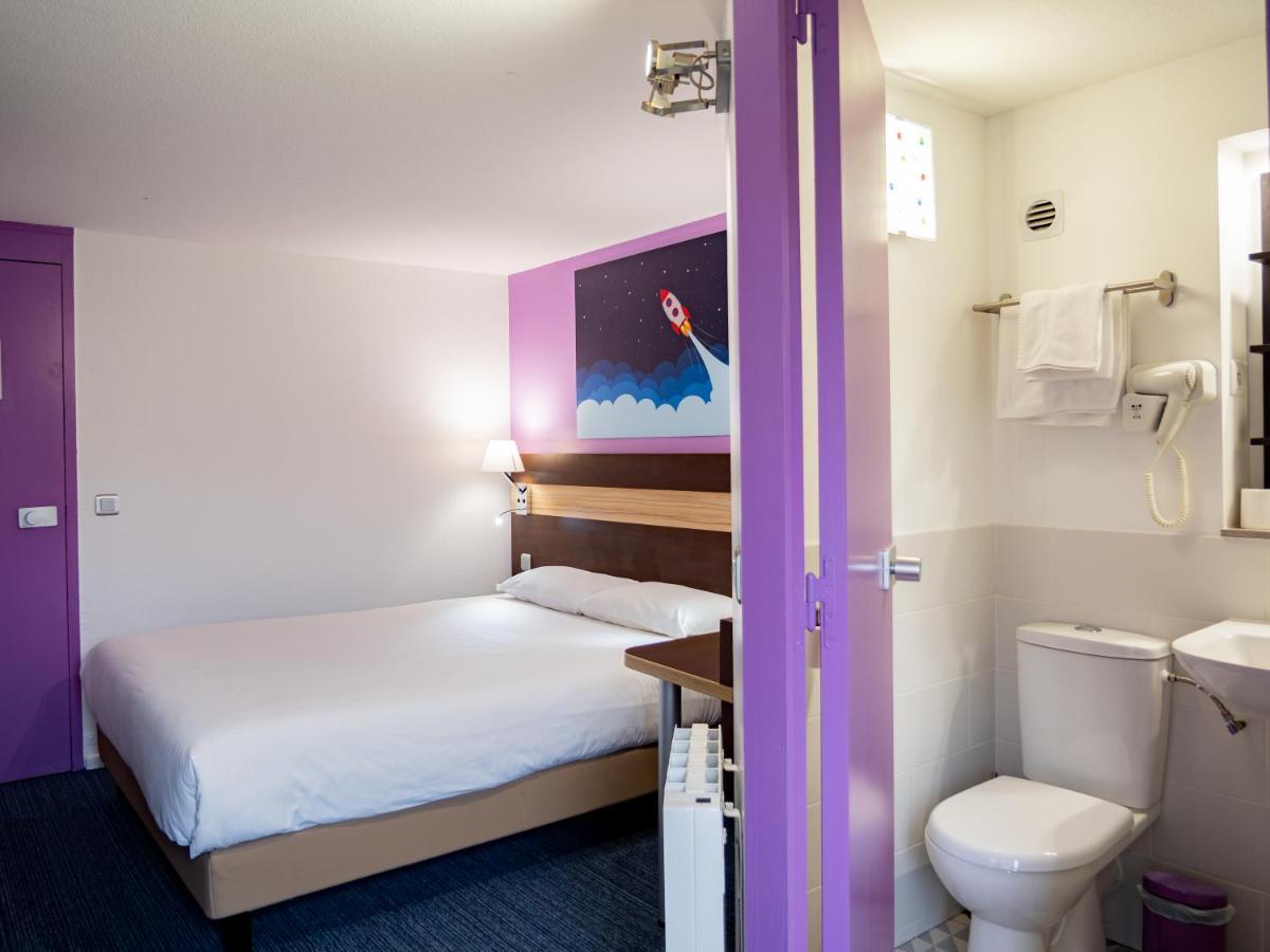 Contact Hotel Restaurant La Chaumiere Entre Orgeval Et Flins A13 Sortie 8 Les Mureaux Kültér fotó