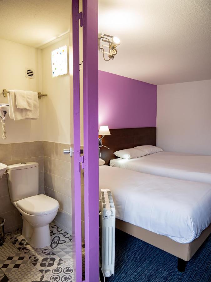 Contact Hotel Restaurant La Chaumiere Entre Orgeval Et Flins A13 Sortie 8 Les Mureaux Kültér fotó